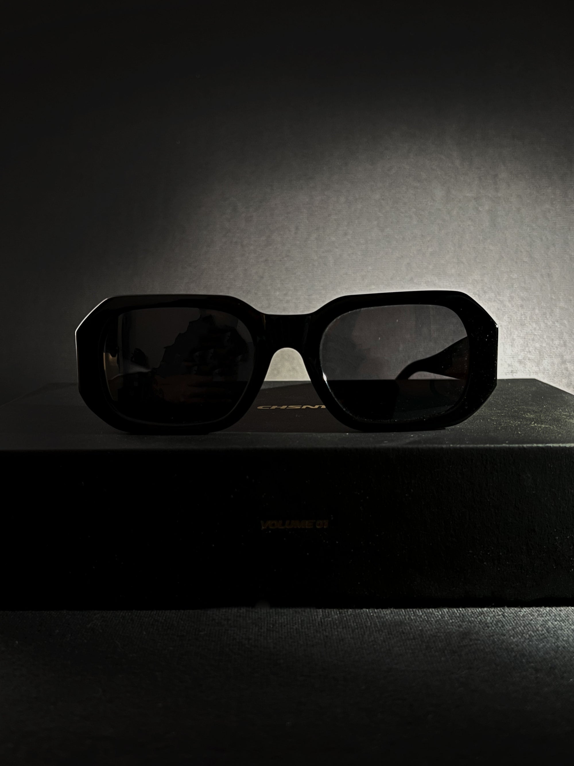 CHSN1 EYEWEAR SET (VOL. 1)